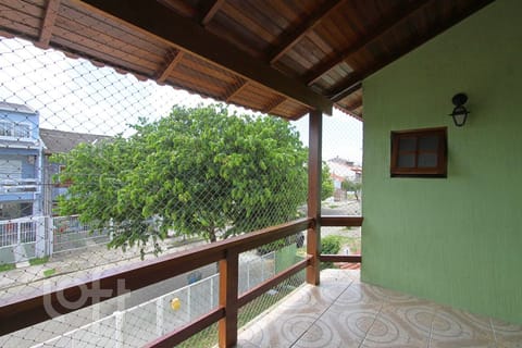 Image 2 - 249767